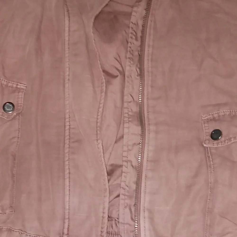 Jacket - Picture 7 of 8